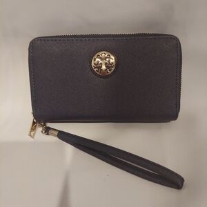 Rebecca and Rifka Womens Black Wristlet Long Wallet
